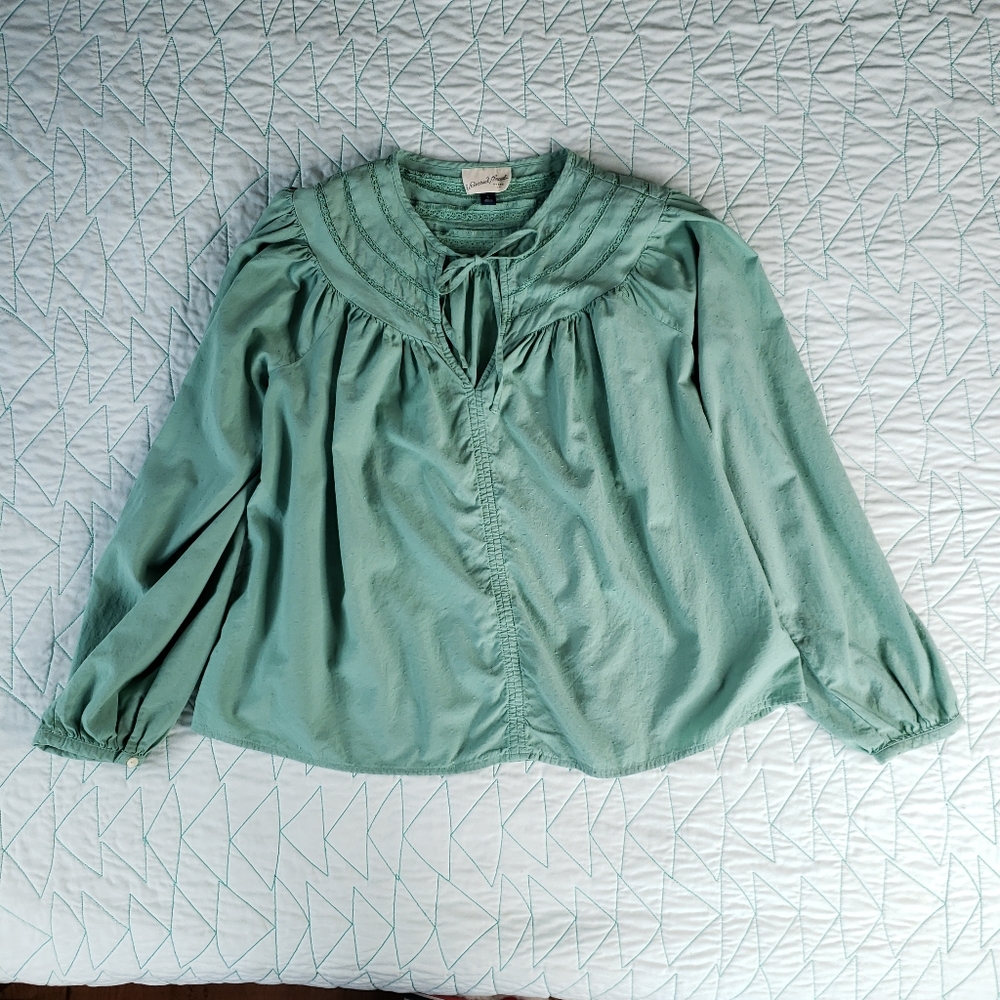 Universal Thread Green Balloon Long Sleeve Tie Front Oversized Blouse